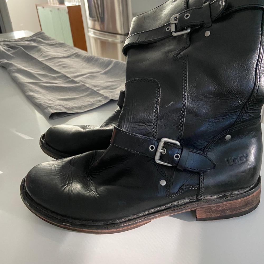 UGG Gullespie moto boots
